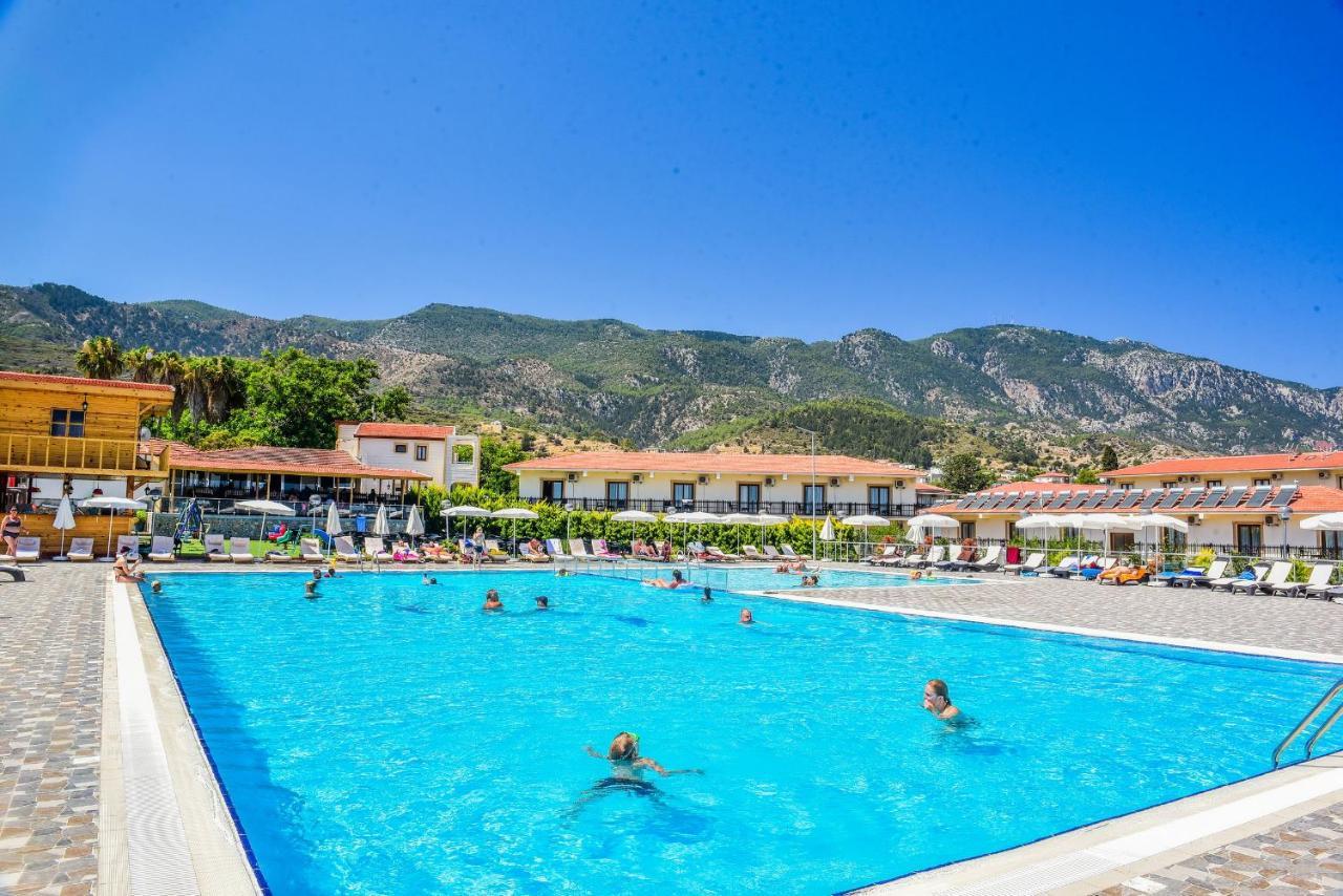Riverside Garden Resort & Suna'S Beach Club Krini Exterior photo