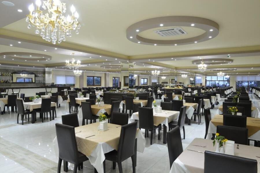 Riverside Garden Resort & Suna'S Beach Club Krini Exterior photo