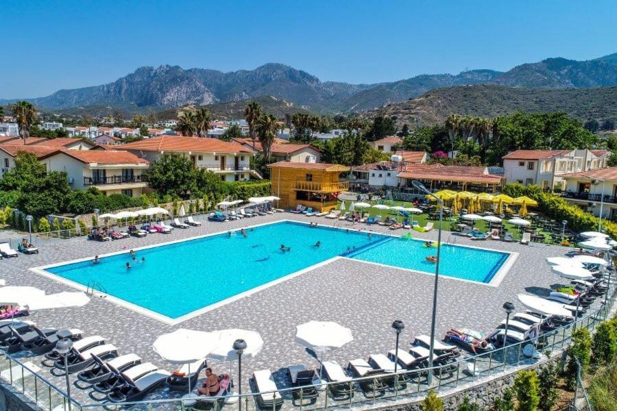 Riverside Garden Resort & Suna'S Beach Club Krini Exterior photo