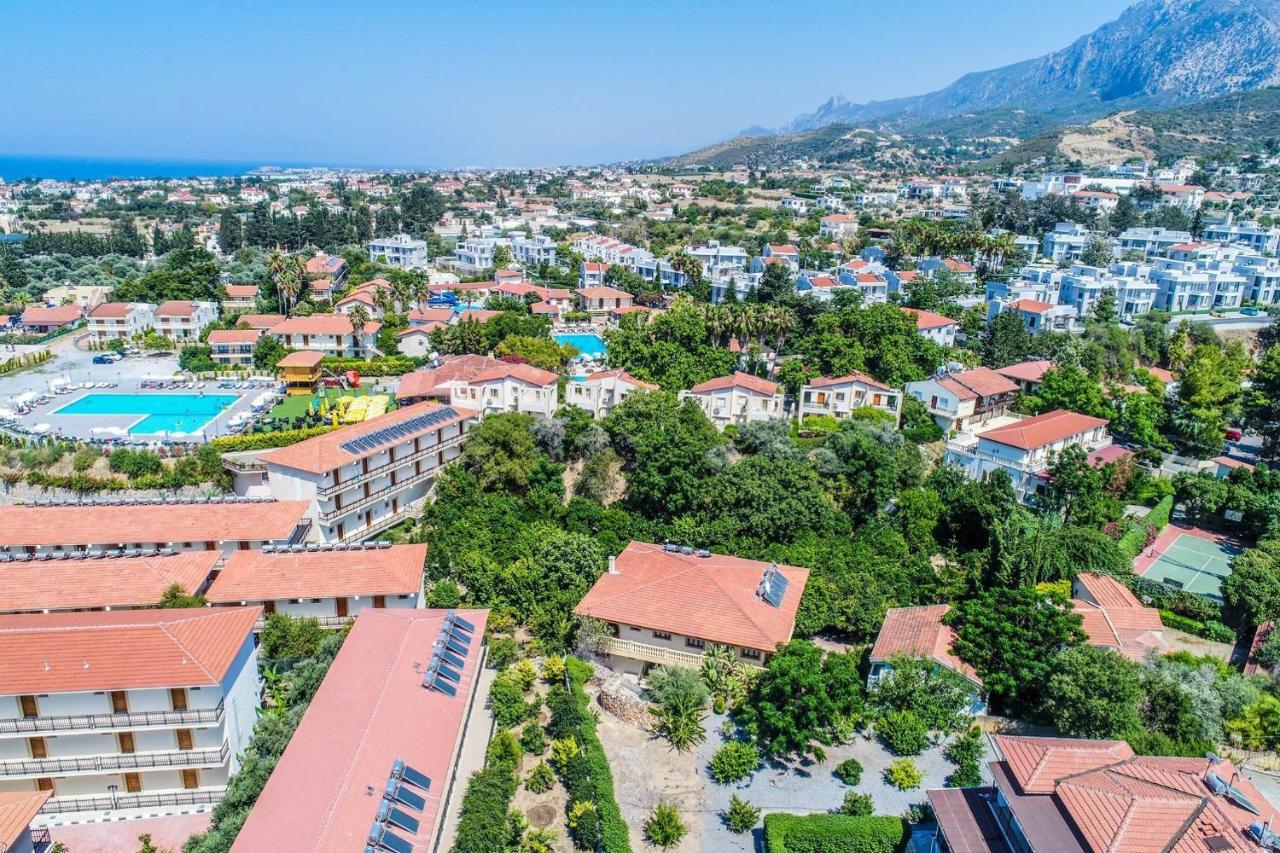 Riverside Garden Resort & Suna'S Beach Club Krini Exterior photo